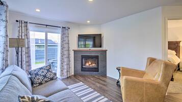 House (1 Bedroom) | Interior