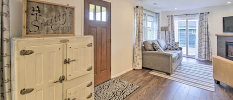 House (1 Bedroom) | Interior