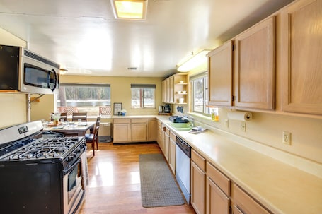 Rumah (2 Bedrooms) | Interior