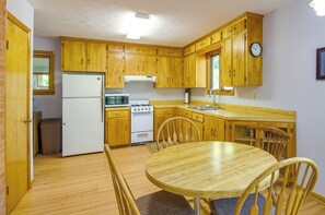 House (1 Bedroom) | Interior