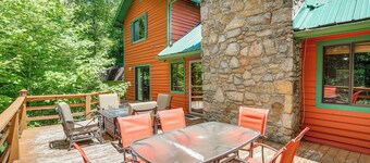 Mars Hill Cabin w/ Pool Table ~ 2 Mi to Wolf Ridge