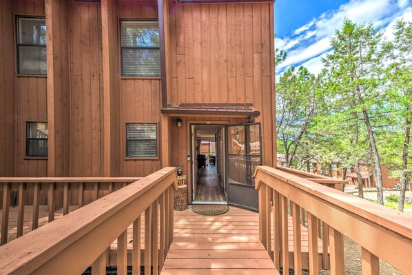 Apartment (2 Bedrooms) | Interior - Rustic Ruidoso Retreat Near Shops & Mountains! (Ruidoso)