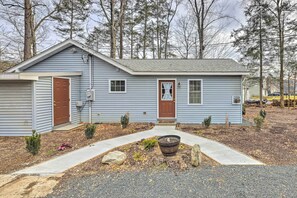 House (1 Bedroom) | Interior