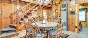 Cozy Wisconsin Getaway w/ Dock & Lake Access!