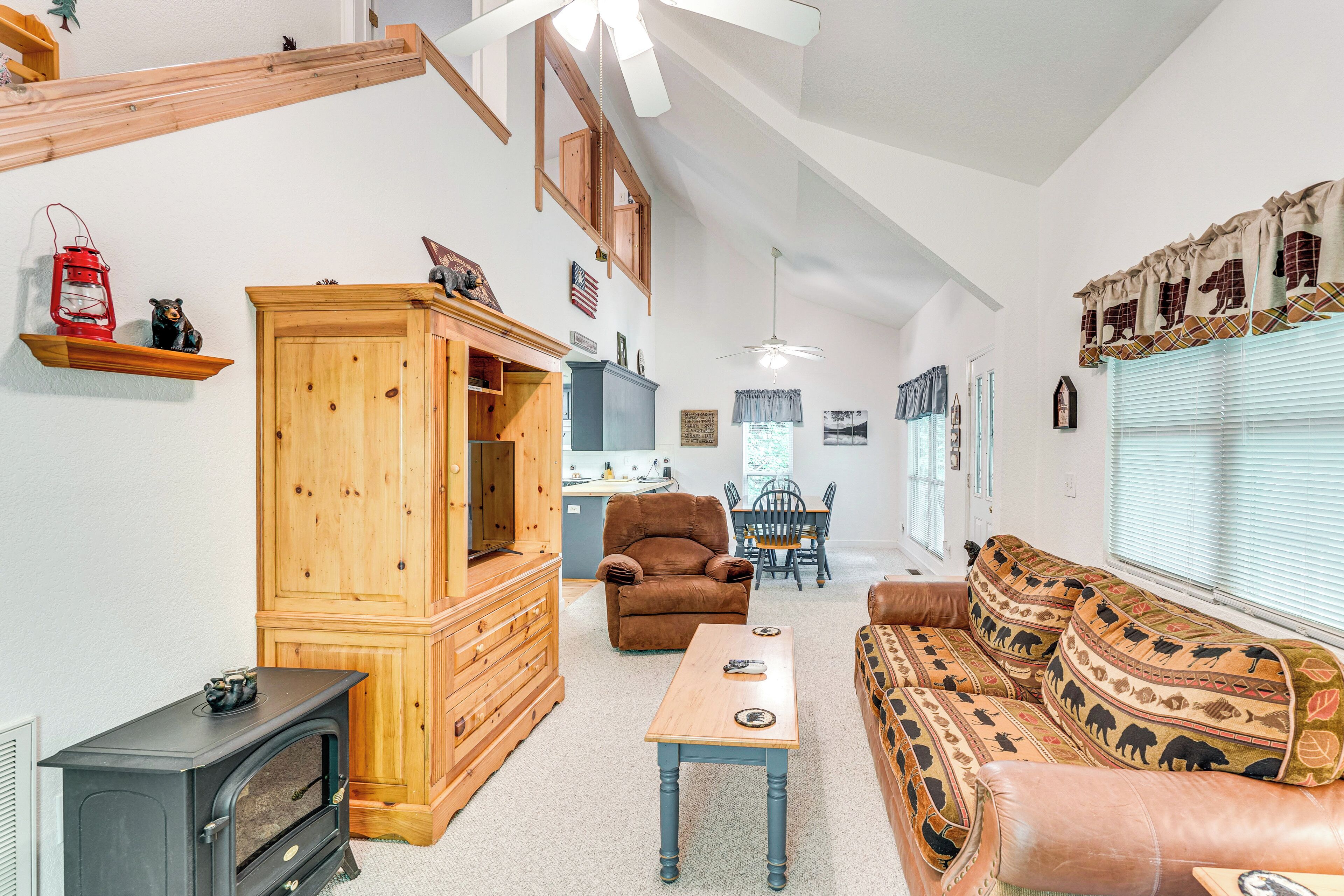 House (2 Bedrooms) | Interior