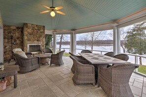 Front of property - Waterfront Vacation Rental Near Louisville! (Prospect)