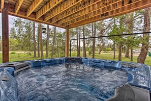 House (6 Bedrooms) | Interior - Sprawling Fraser Cabin w/ Private Hot Tub & Deck! (Fraser)