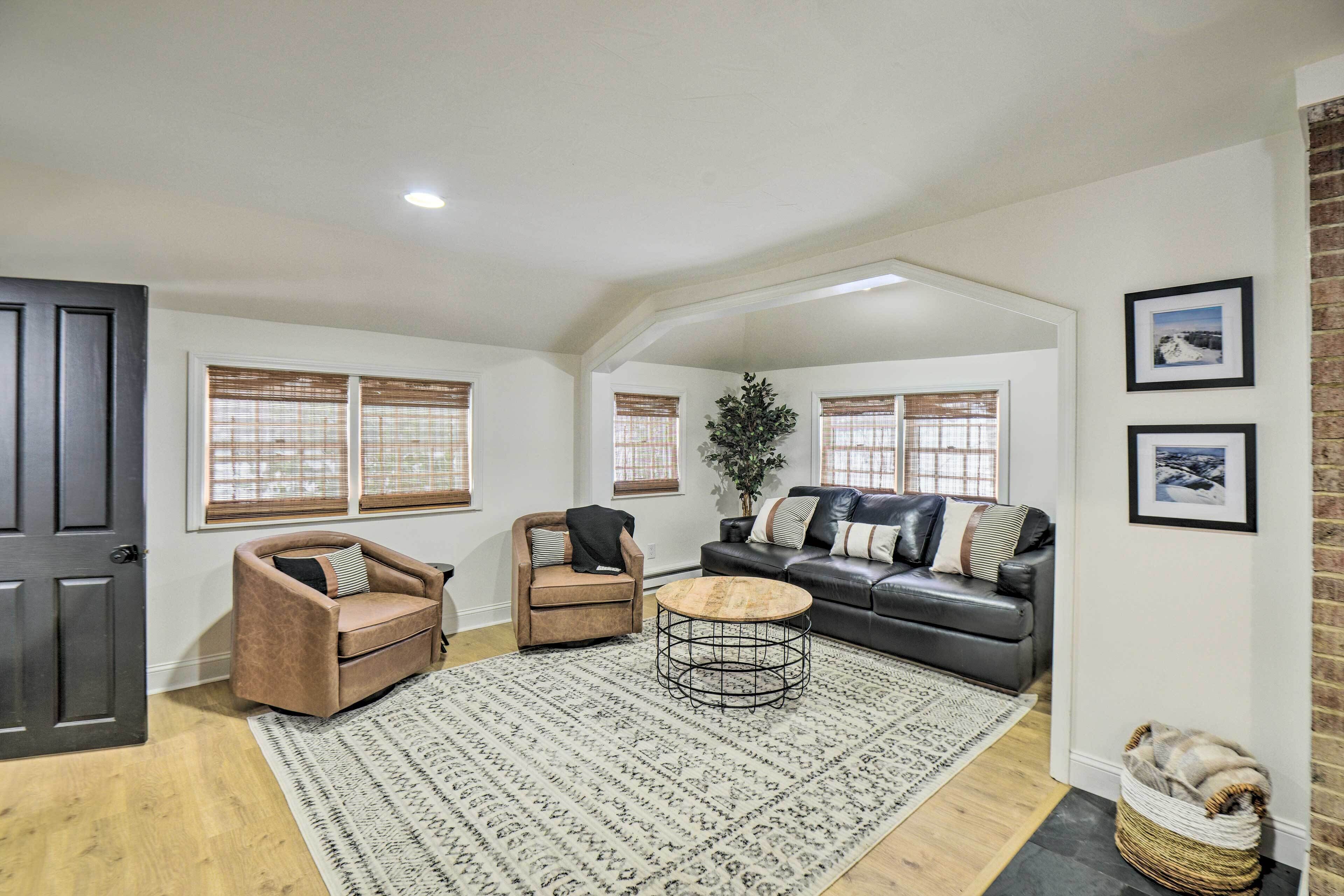 White Mountains Home: 3 Mi to Attitash Mountain!