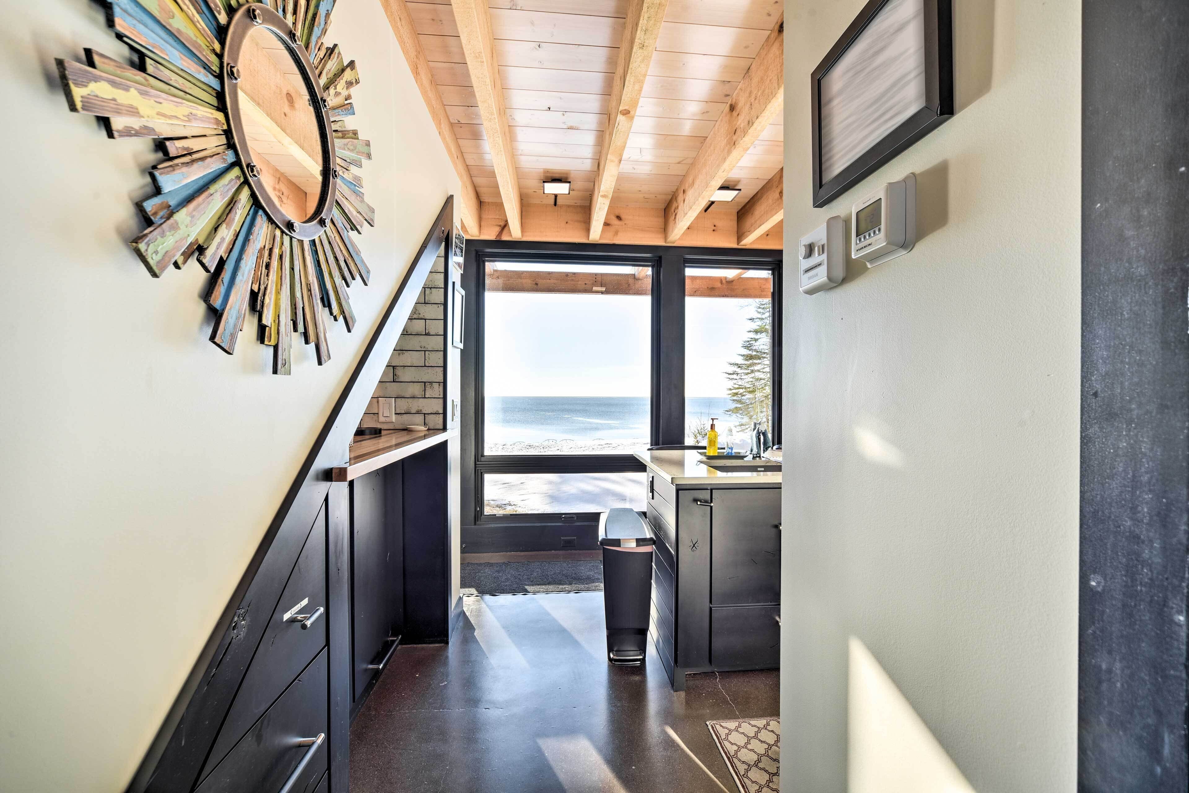 House (1 Bedroom) | Interior