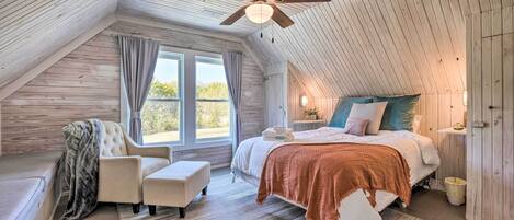 House (2 Bedrooms) | Front of property