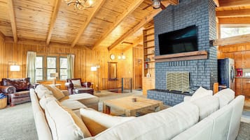 Nhà (3 Bedrooms) | Mặt tiền nơi lưu trú