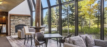 On-site Skiing: Truckee Studio w/ Balcony