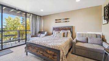 Apartment (0 Bedroom) | Front of property