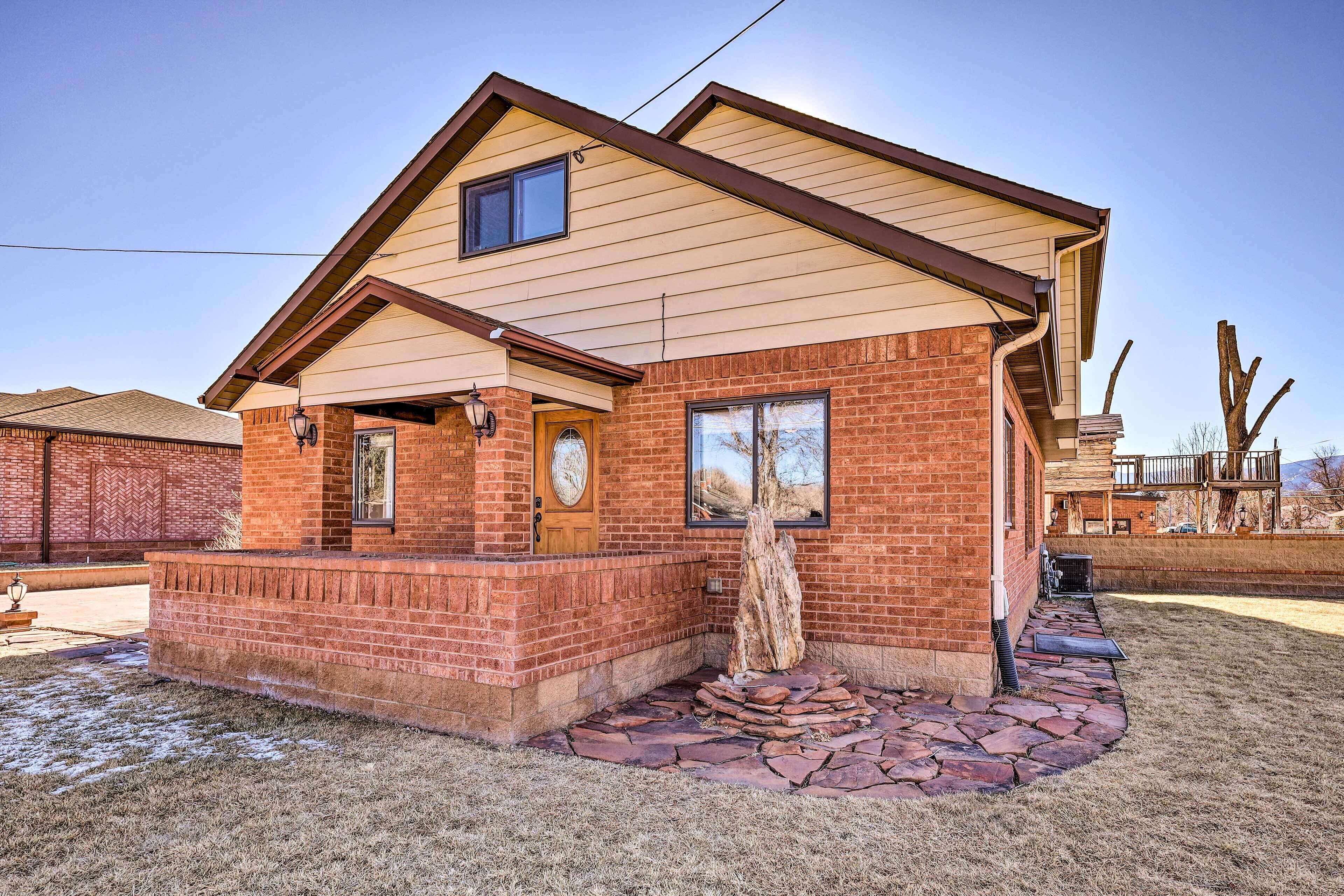 House (4 Bedrooms) | Interior