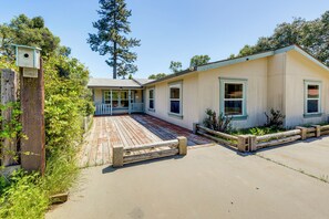 House (3 Bedrooms) | Front of property