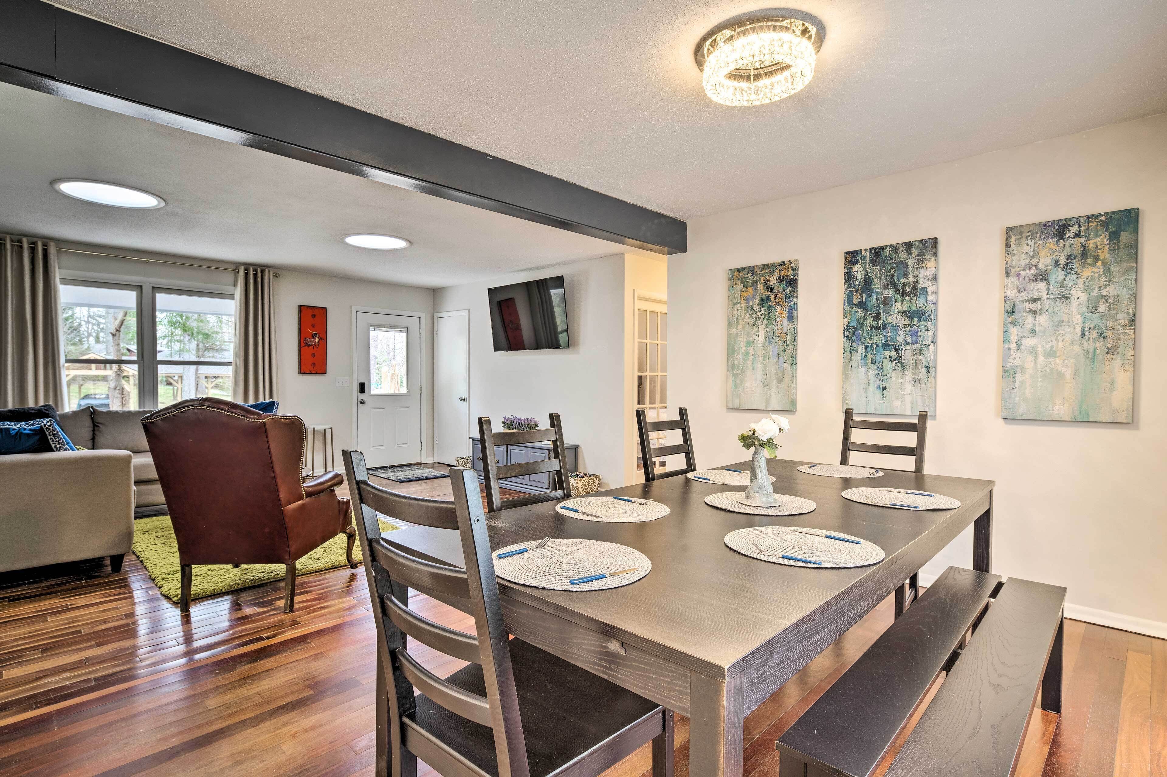 Smoky Mountain Vacation Rental w/ Deck!