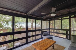 House (2 Bedrooms) | Interior - In Golf Community w/ Pool Access: Newland Cabin (Newland)