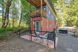 Apartment (0 Bedroom) | Front of property