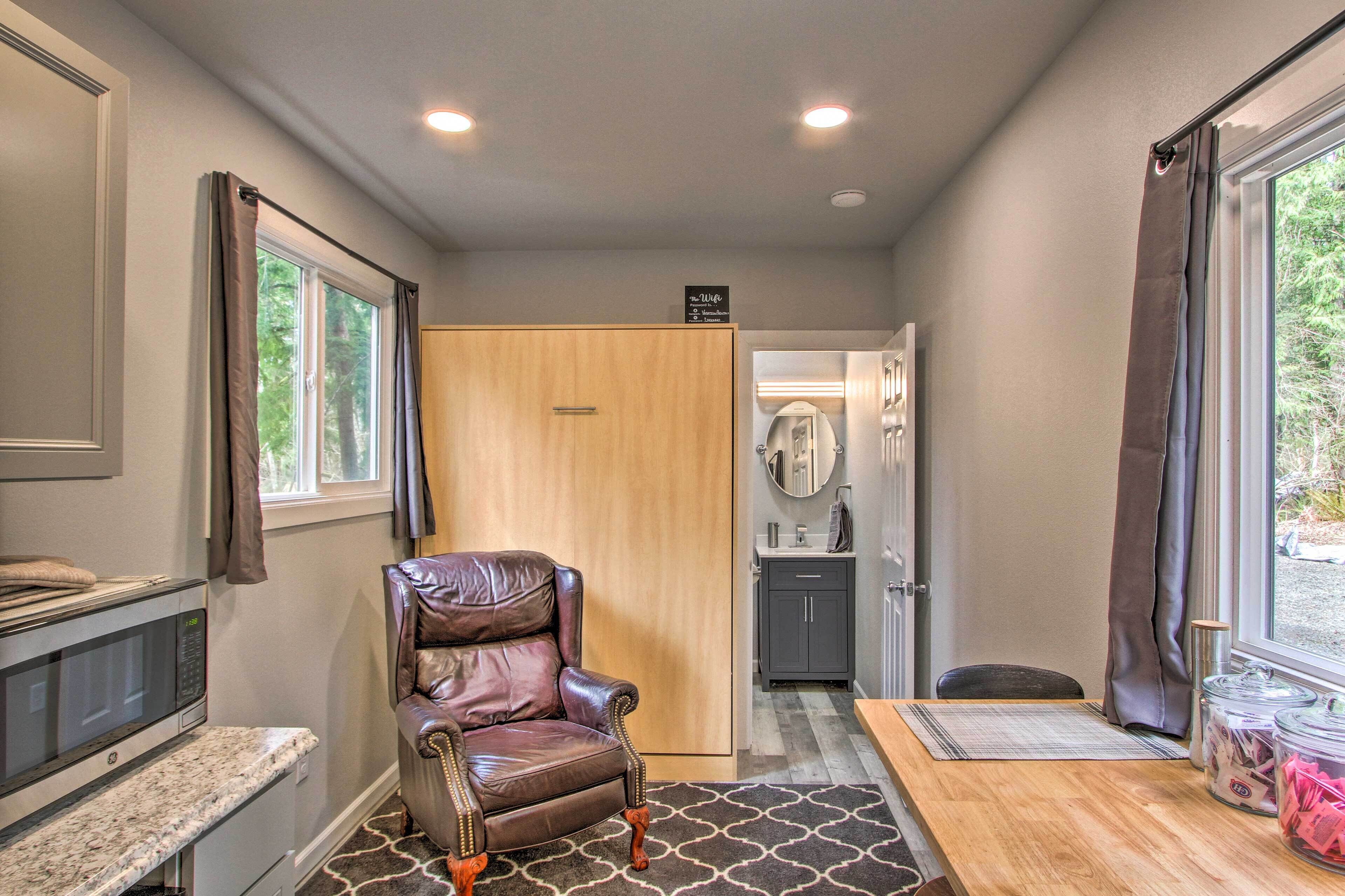 Studio 9 Mi to Mt Rainier Nat'l Park Entrance