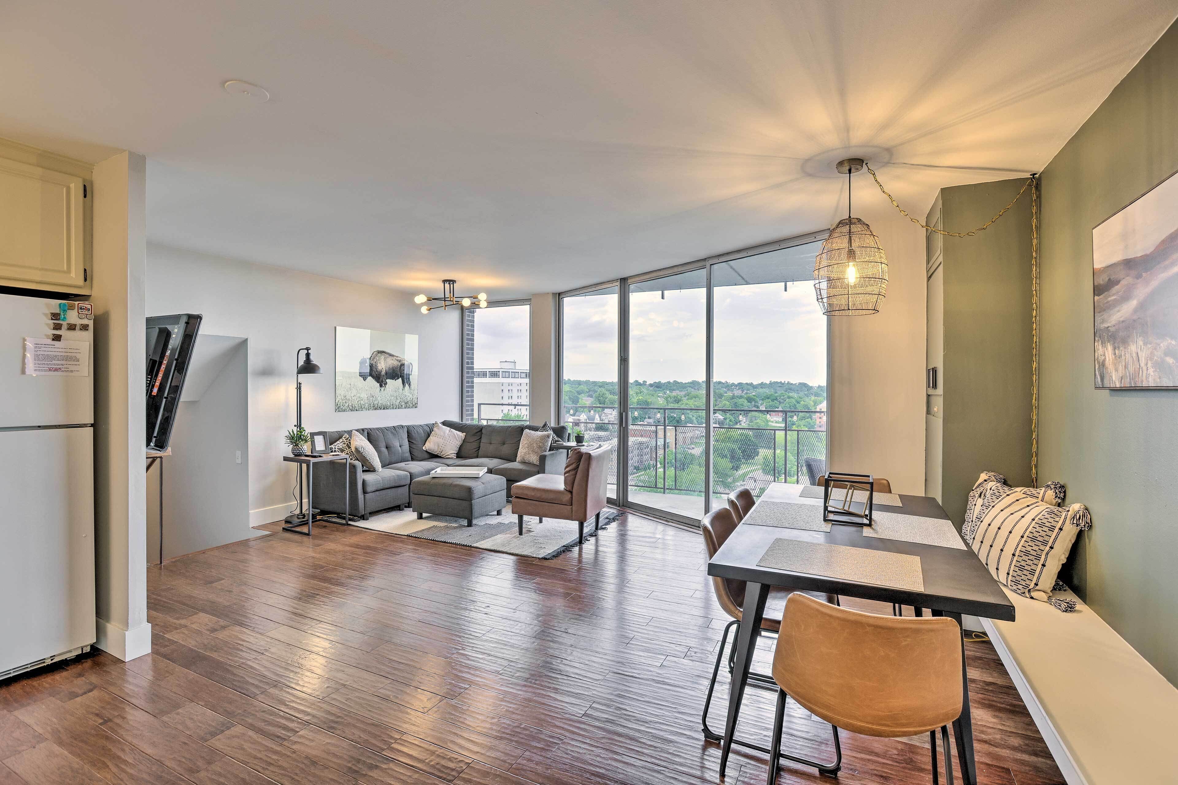 7th-floor Omaha Condo w/ Balcony & Park Views