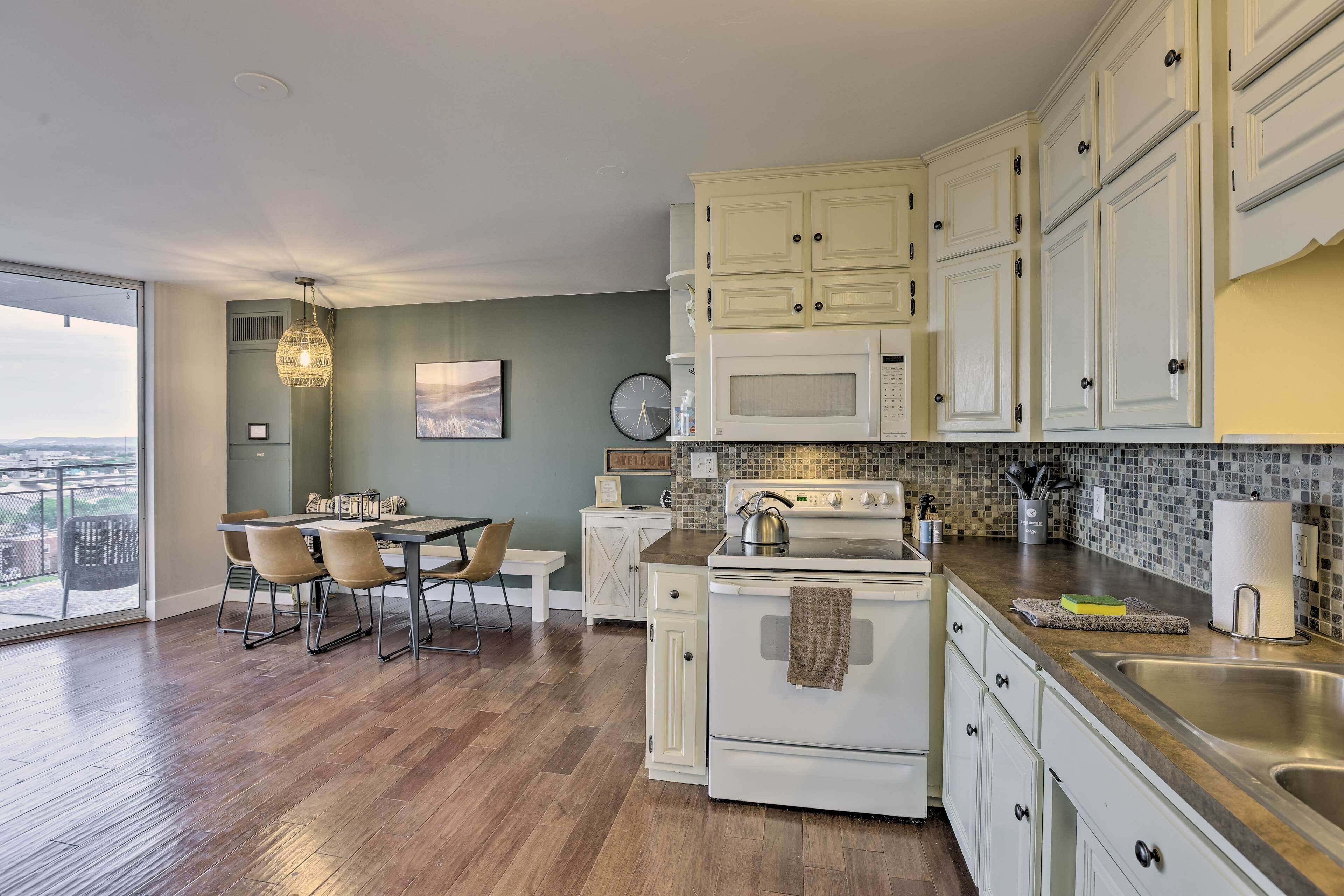 7th-floor Omaha Condo w/ Balcony & Park Views