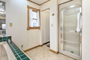 Talo (3 Bedrooms) | Sisätilat