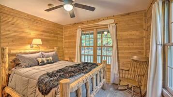 3 bedrooms, bed sheets