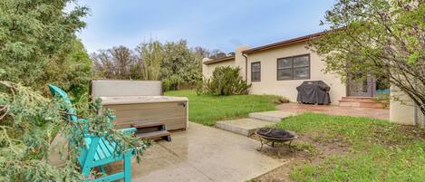 House (3 Bedrooms) | Front of property