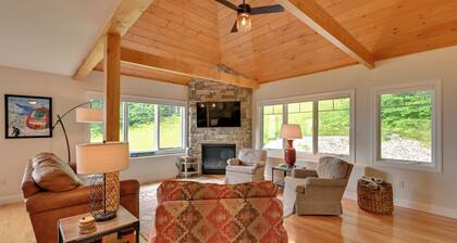 Ski In & Out! Black Mountain Resort Townhome