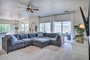 House (3 Bedrooms) | Interior