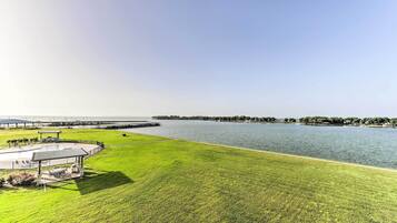 ุดูุฉ (2 Bedrooms) | ุงูู
ูุดุฃุฉ ู
ู ุงูุฏุงุฎู