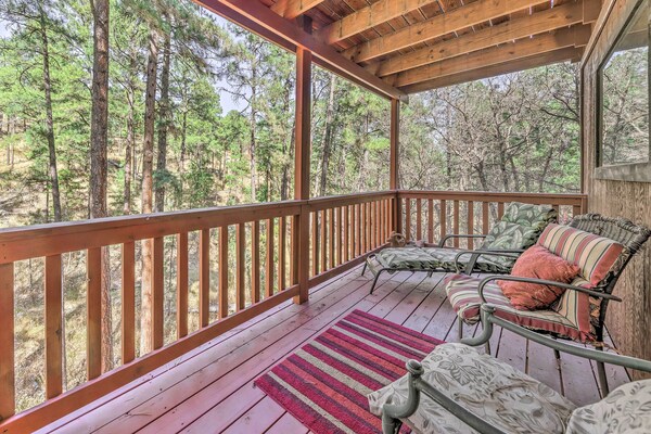 Dog-friendly Alto Escape W/ Hot Tub + Foosball! - Ruidoso, NM