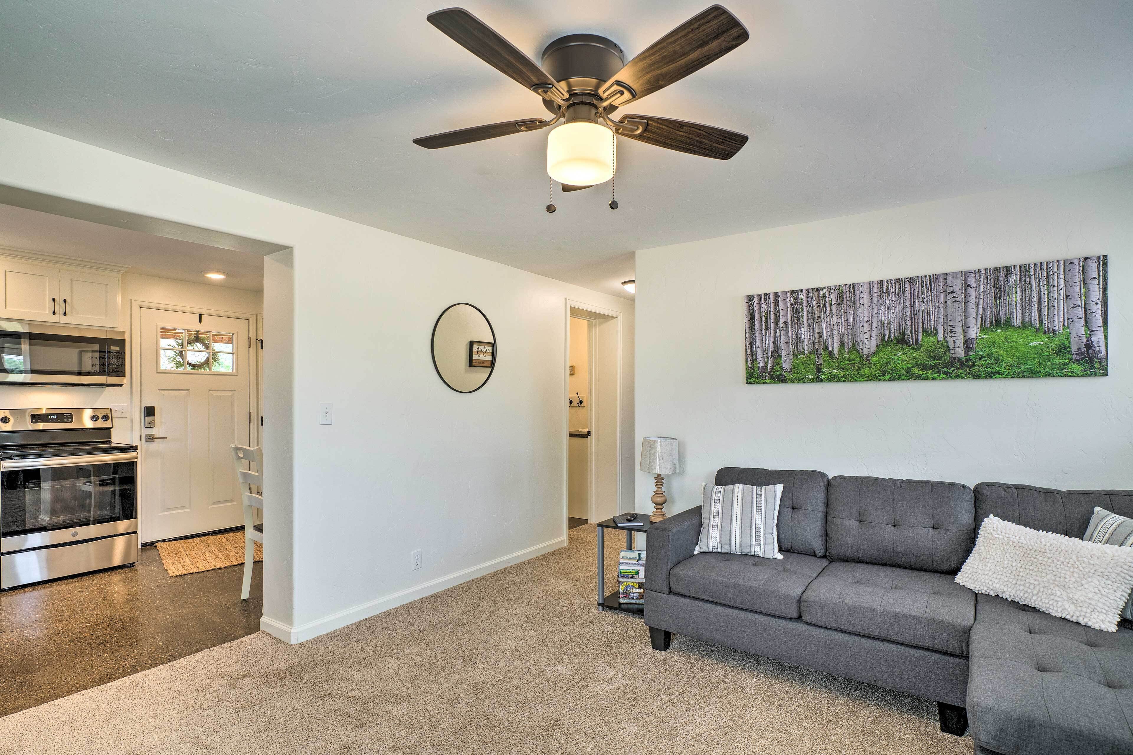 House (2 Bedrooms) | Interior