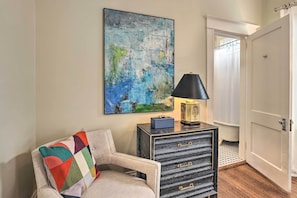 Apartment (1 Bedroom) | Interior