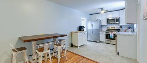 House (3 Bedrooms) | Interior