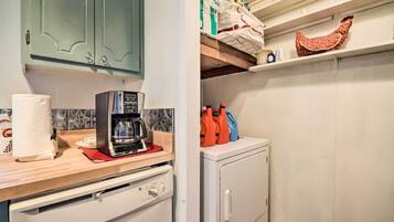 Cottage (2 Bedrooms) | Interior