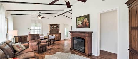 Cottage (2 Bedrooms) | Bagian depan properti