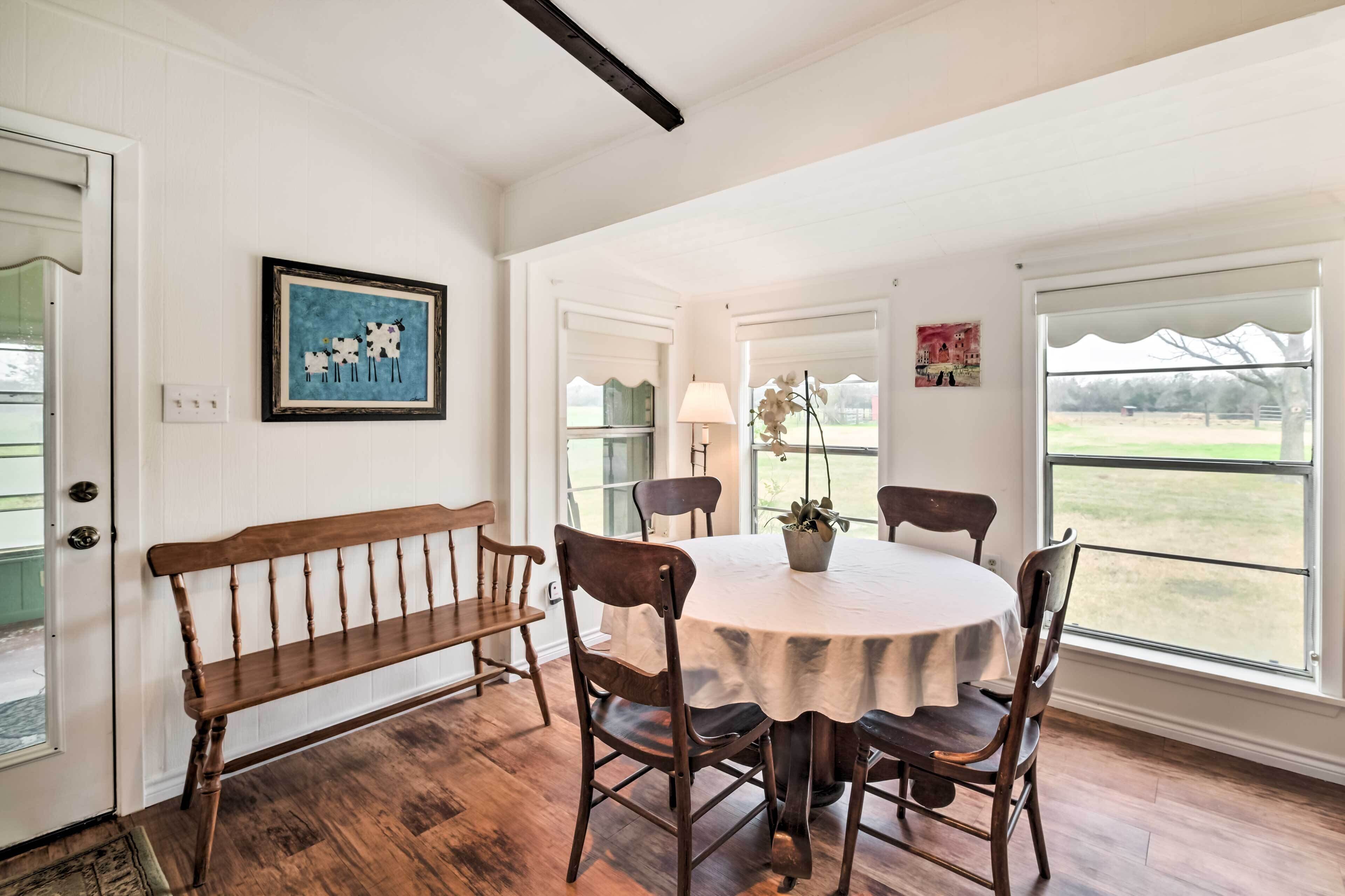 Cottage (2 Bedrooms) | Interior