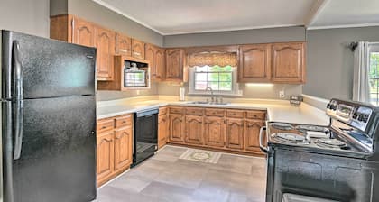 Bowling Green Farmhouse 10 Mi to Mammoth Cave