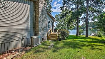 Rumah (2 Bedrooms) | Interior