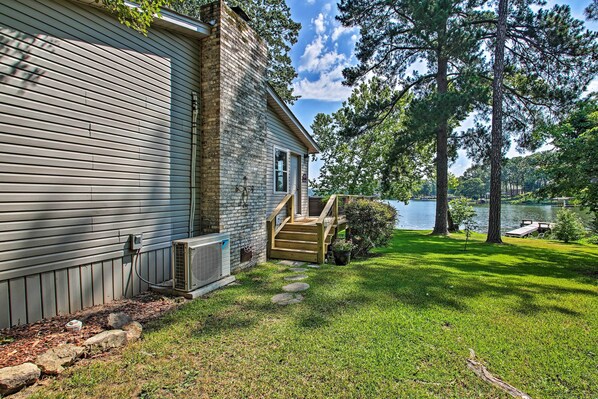 Interior - Dock & Lake Access: Tranquil Home in Hot Springs (Hot Springs)