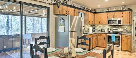 House (2 Bedrooms) | Interior