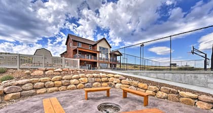 Cabin w/ Beach Access, Sport Court, Hot Tub & View