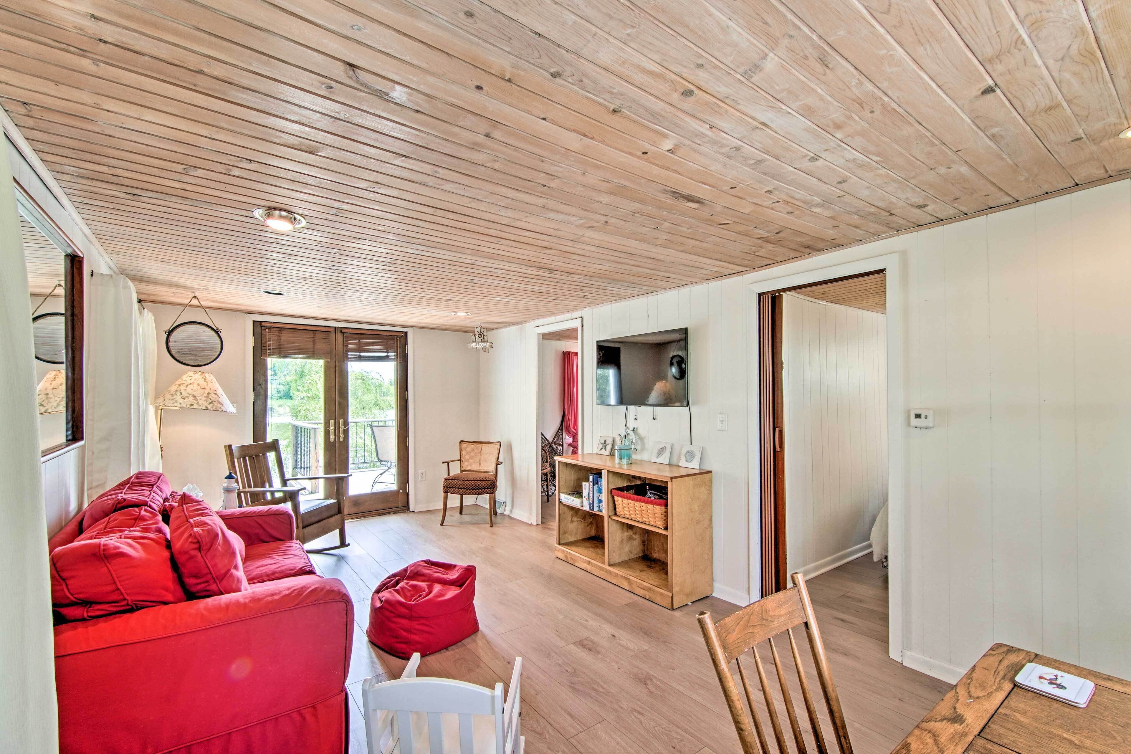 Cottage (2 Bedrooms) | Interior