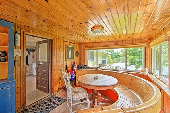 Cottage (2 Bedrooms) | Intérieur