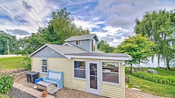 Cottage (2 Bedrooms) | Interior