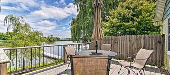 Charming Horicon Cottage + Dock on Rock River