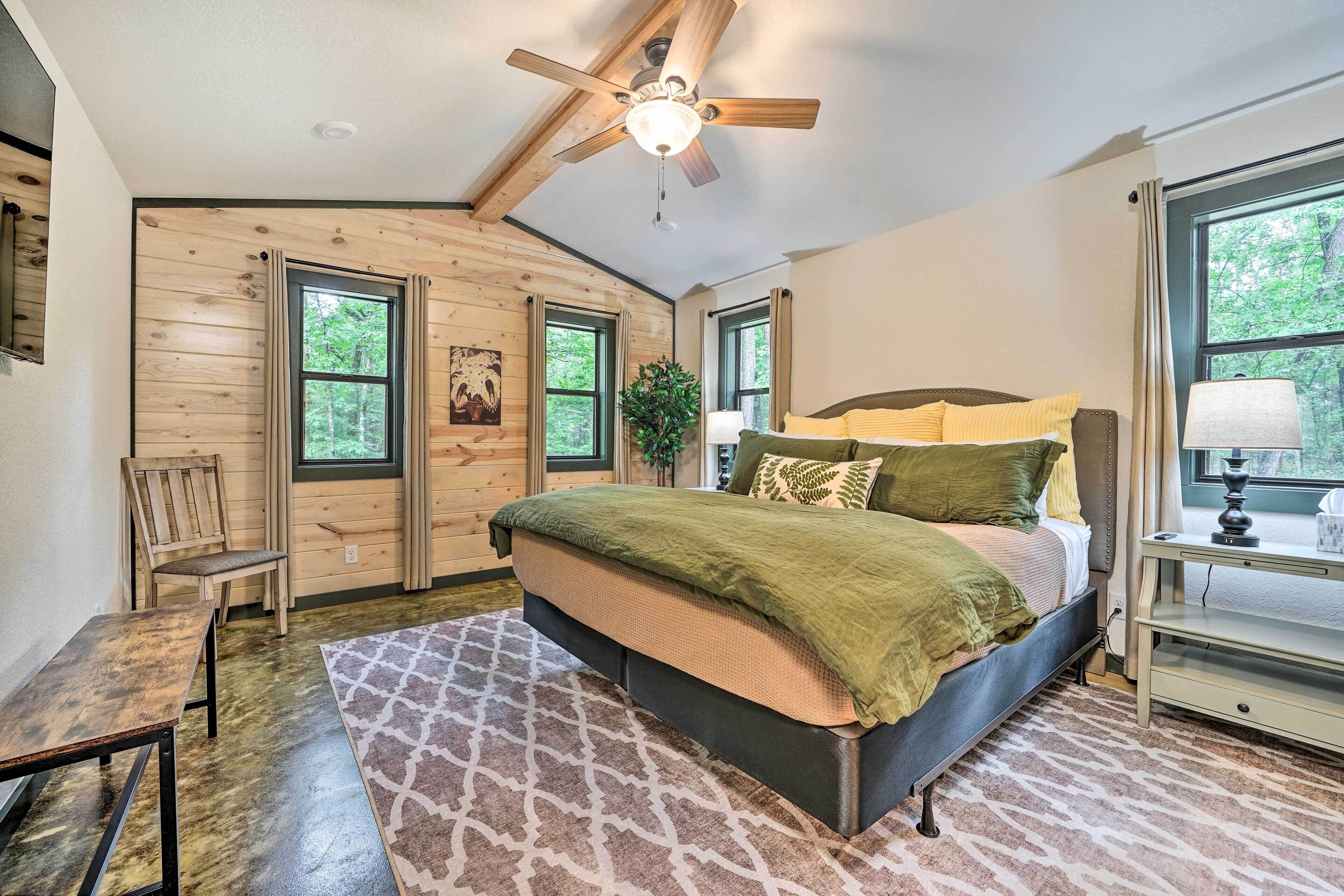 House (3 Bedrooms) | Interior