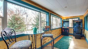 Cottage (3 Bedrooms) | Interior