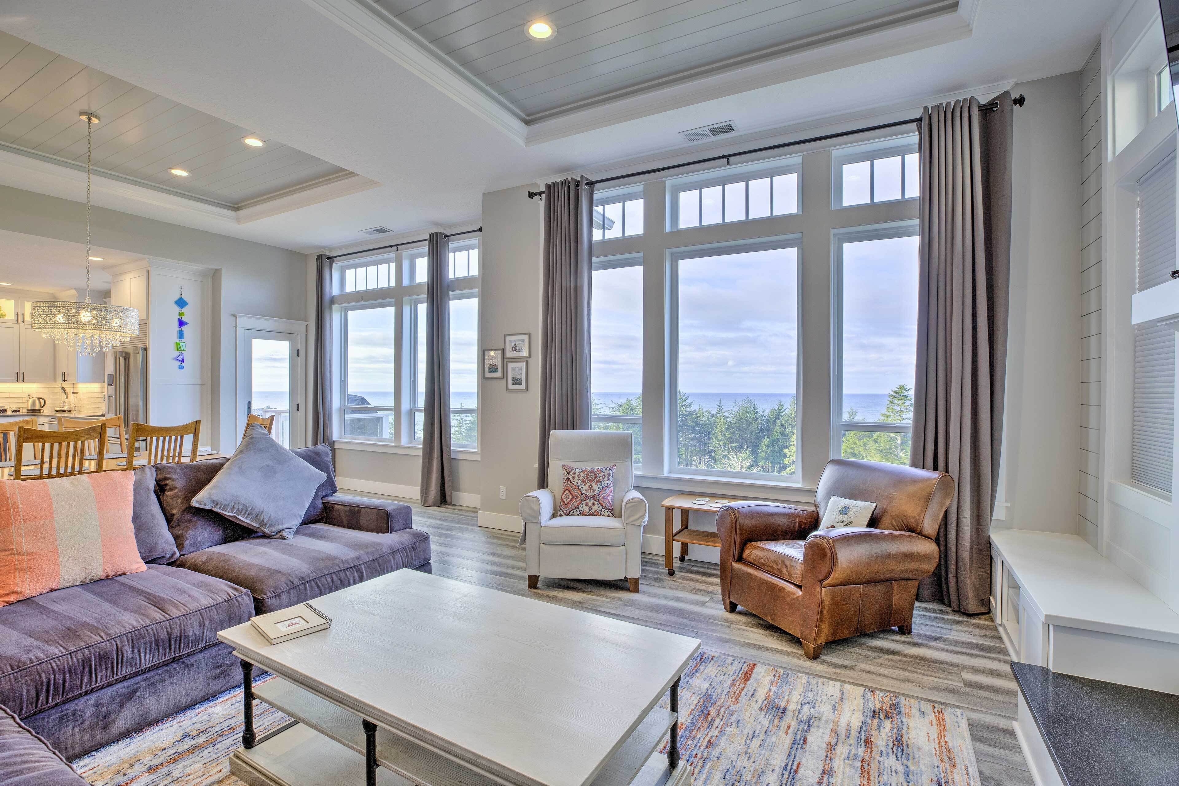 Cozy Depoe Bay Home < 1 Mi to Pirate Cove!